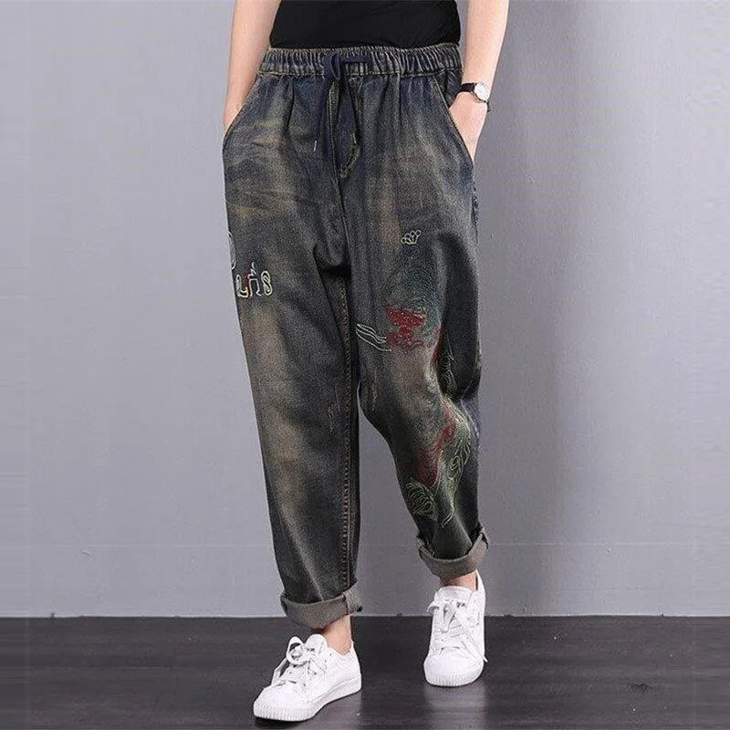 Autumn Winter Arts Style Women Elastic Waist Harem Pants  Embroidery Loose Vintage Jeans Cotton Casual Denim Pants Big Size D427